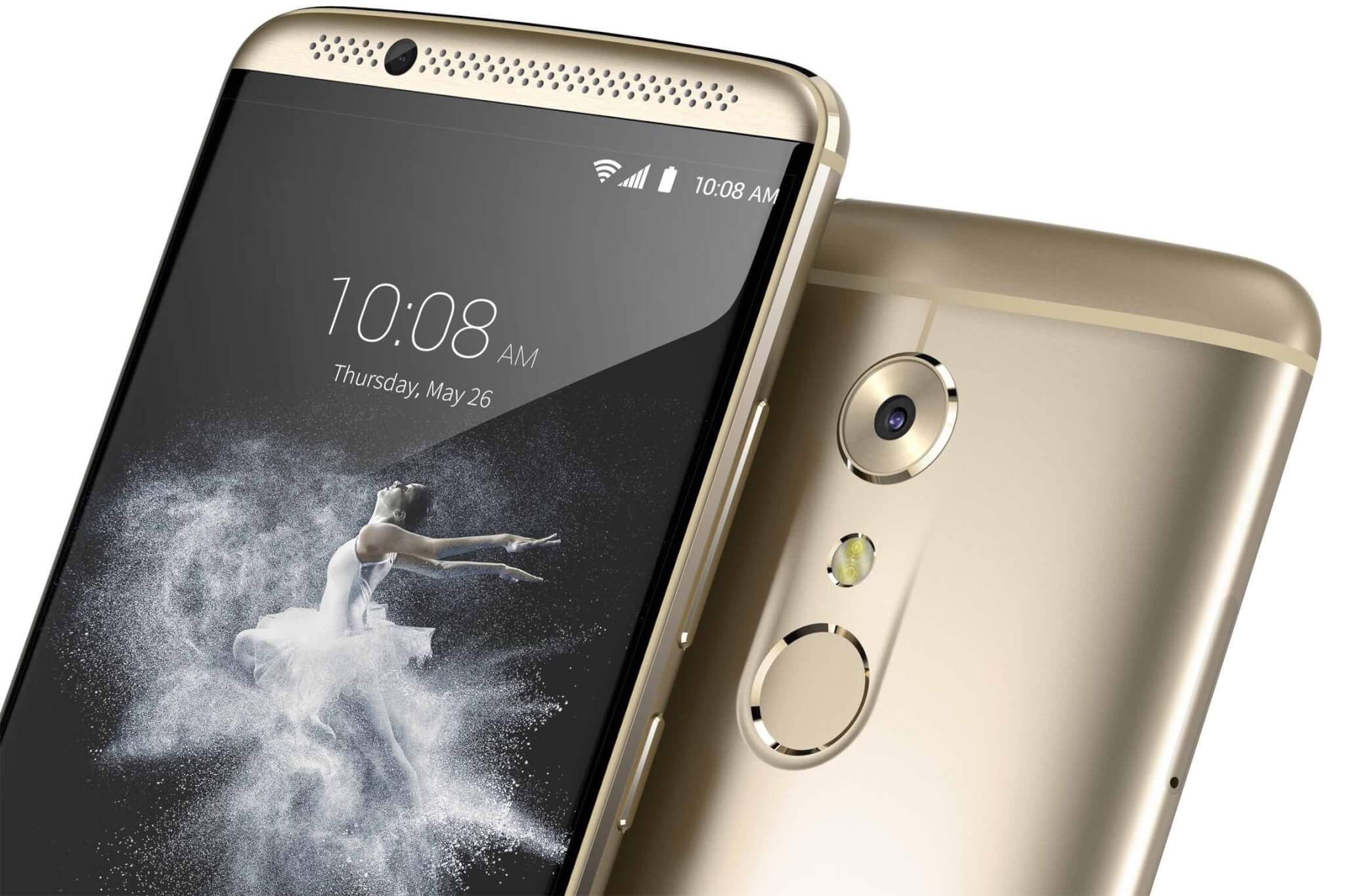 Das ZTE Axon 7 in Gold in Großaufnahme